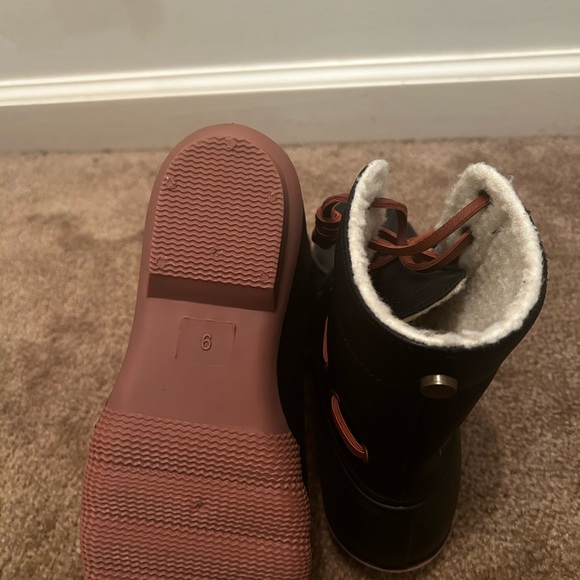 Rain Boots (duck boots) - Picture 4 of 4